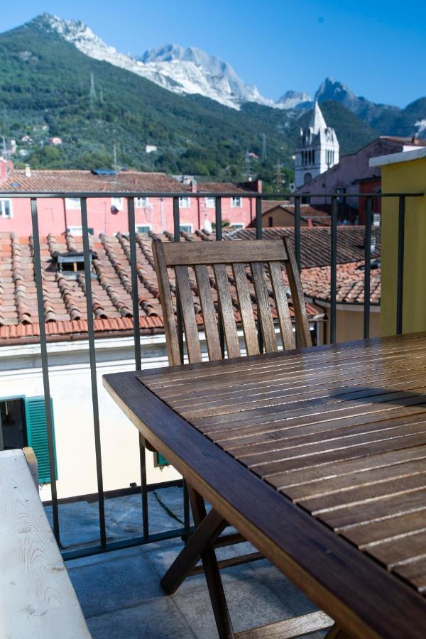 Bed and Breakfast Carrara Bella Exterior foto